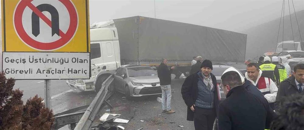 Τουρκία: Φονική καραμπόλα στην Γκαζιαντέπ με δύο νεκρούς και δέκα τραυματίες