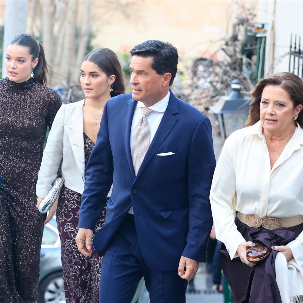 Θεοδώρα - Αλεξία Θεοδώρα - Αλεξία