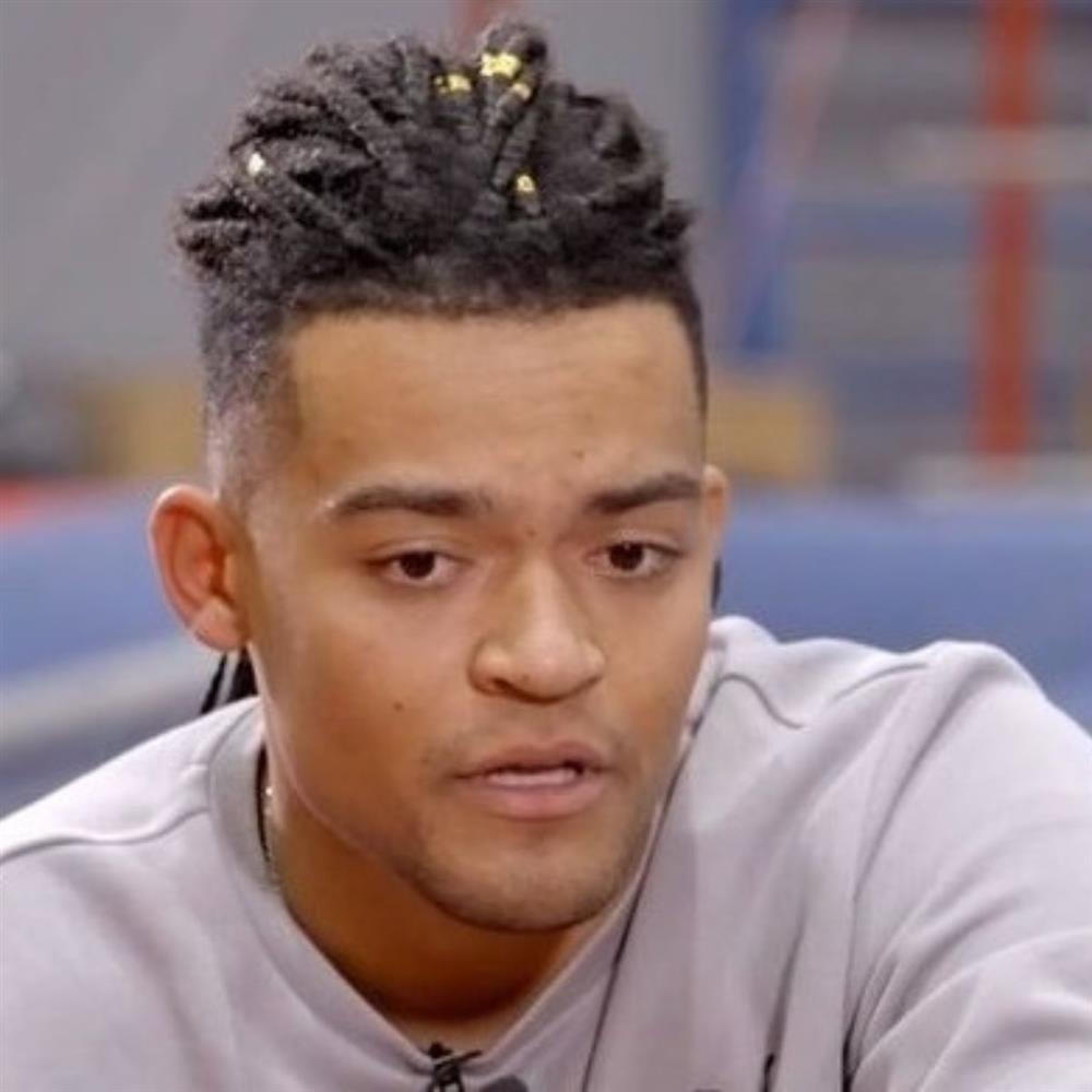 Εμμανουήλ Καραλής: "Είχα να αντιμετωπίσω στεναχώρια, κατάθλιψη και ρατσισμό, κάποια στιγμή τα είχα παρατήσει"
