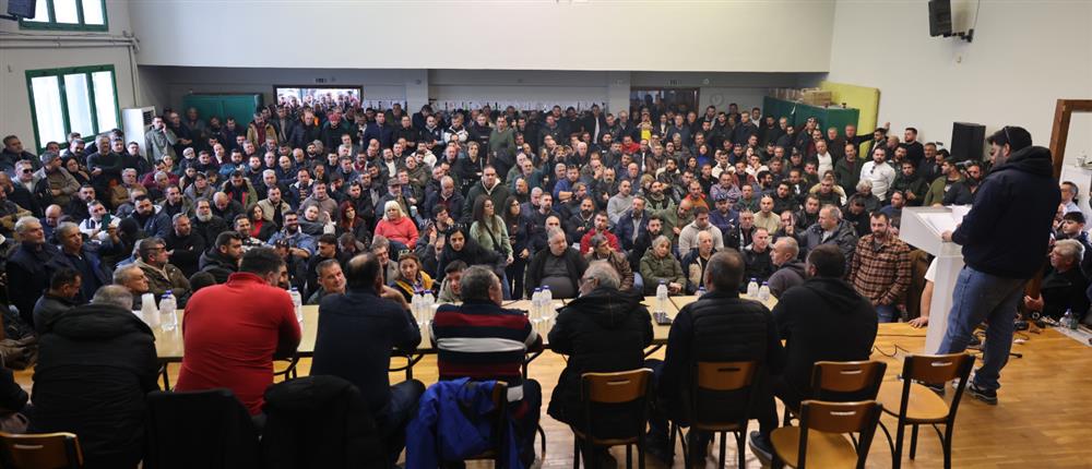 Αγρότες: Προτάσεις για περαιτέρω κλιμάκωση - Σε εξέλιξη η σύσκεψη στα Μάλγαρα