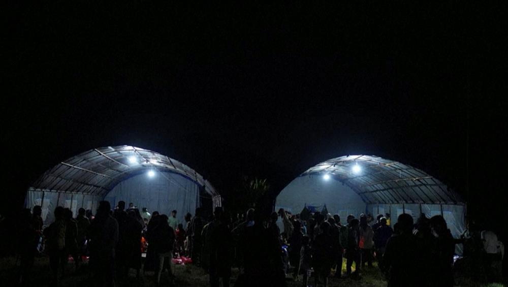 Ινδονησία - Έκρηξη ηφαιστείου Ινδονησία - Έκρηξη ηφαιστείου