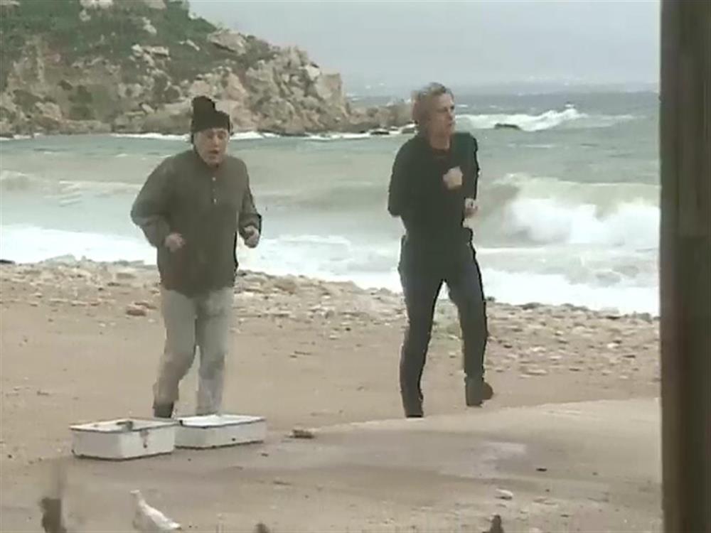 Γλυκόξινο κρασί (επ.08)