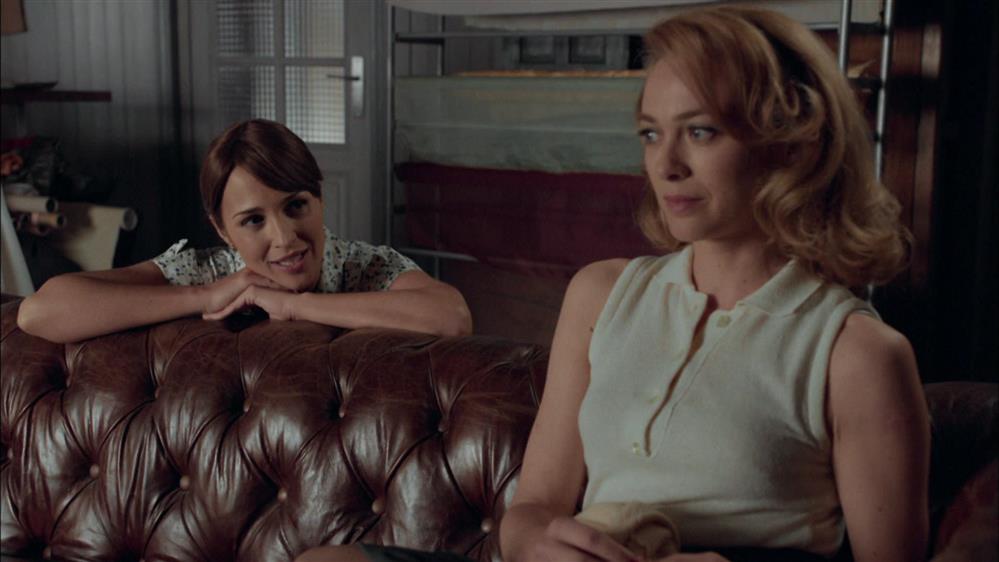 VELVET - ΕΠΕΙΣΟΔΙΟ 15