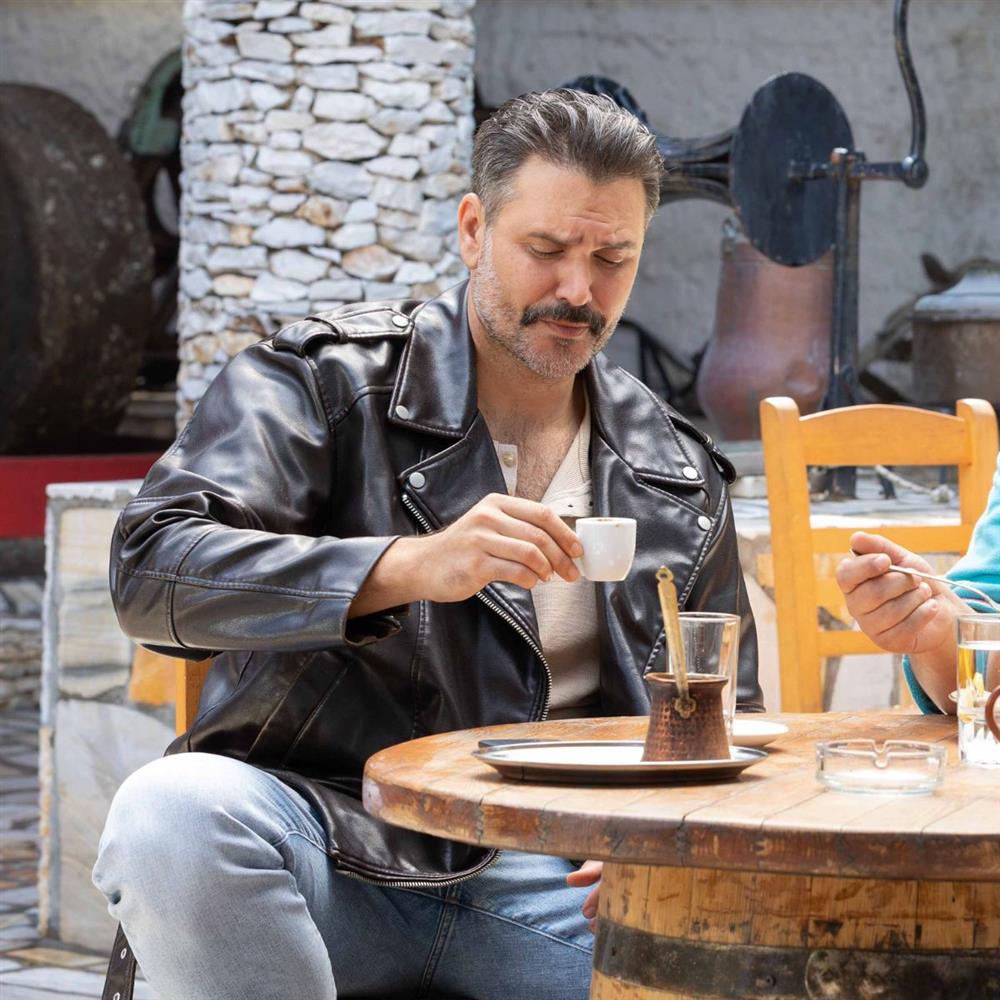 Γιατί ρε πατέρα