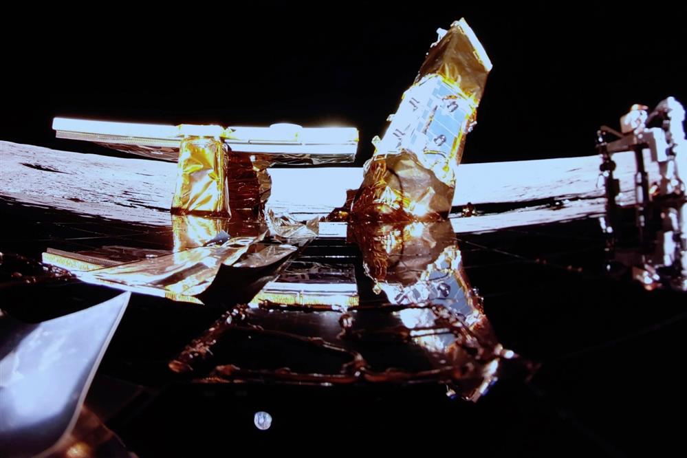 Blue Ghost - διάστημα