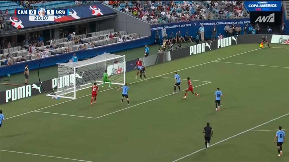 COPA AMERICA 2024 | Καναδάς - Ουρουγουάη | Ο Ολουβασέγι δεν μπορεί να πιάσει την κεφαλιά στο πίσω δοκάρι