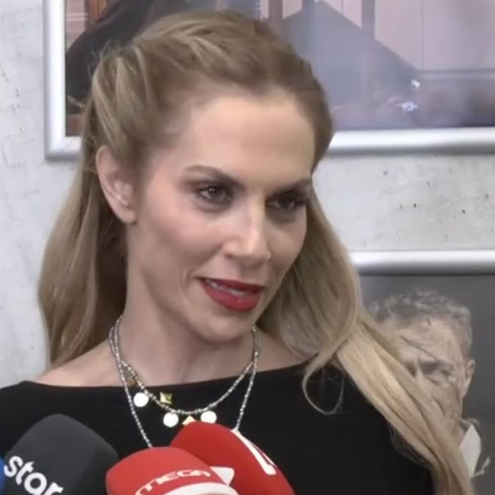 Ντορέττα Παπαδημητρίου: "Οι γιοι μου είναι πάντα ενήμεροι για την προσωπική μου ζωή" - Η αντίδραση σε ερώτηση για τον Γιώργο Γεροντιδάκη