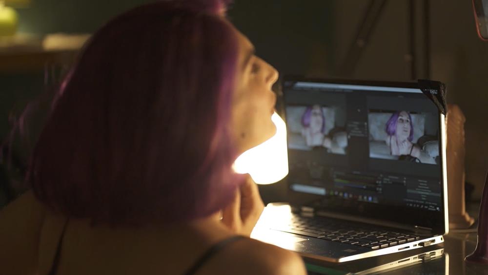 SPECIAL REPORT - Gallery