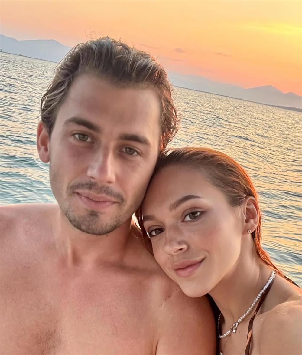 Γιώργος Αμούτζας Γιώργος Αμούτζας