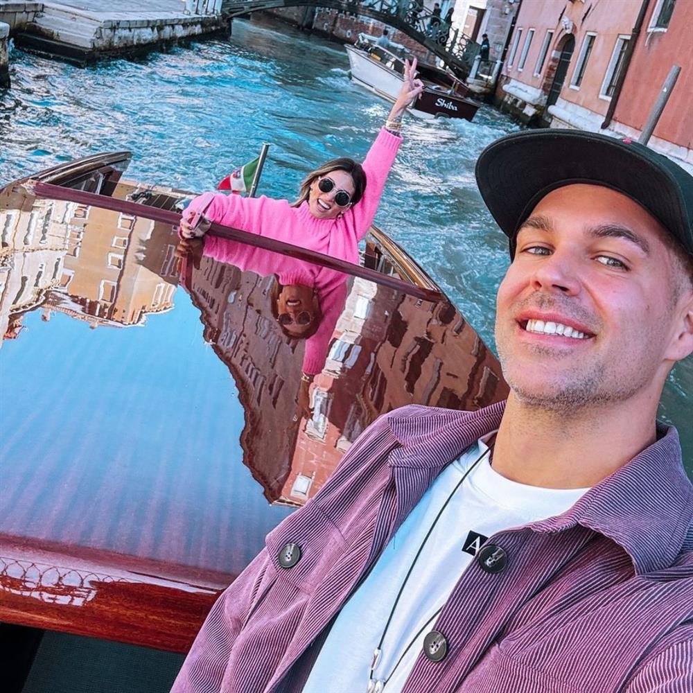 Αθηνά Οικονομάκου  Μπρούνο Τσερέλα