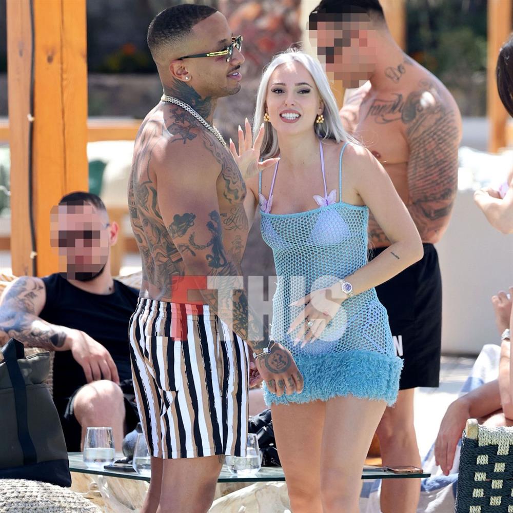 Light - Άννα Θεοδωρίδου Light - Άννα Θεοδωρίδου