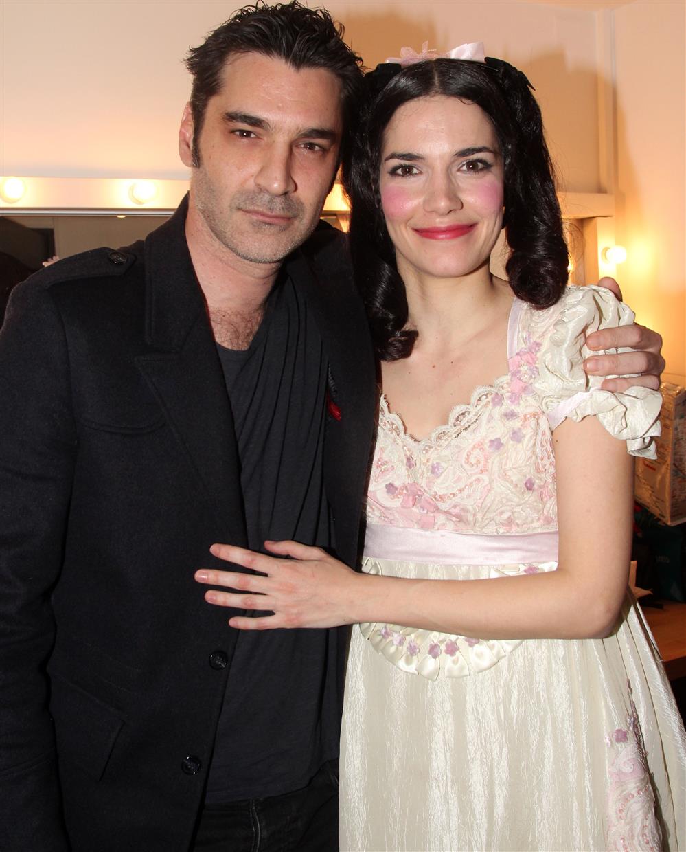 Δανάη Σκιάδη - Χριστόφορος Παπακαλιάτης Δανάη Σκιάδη - Χριστόφορος Παπακαλιάτης