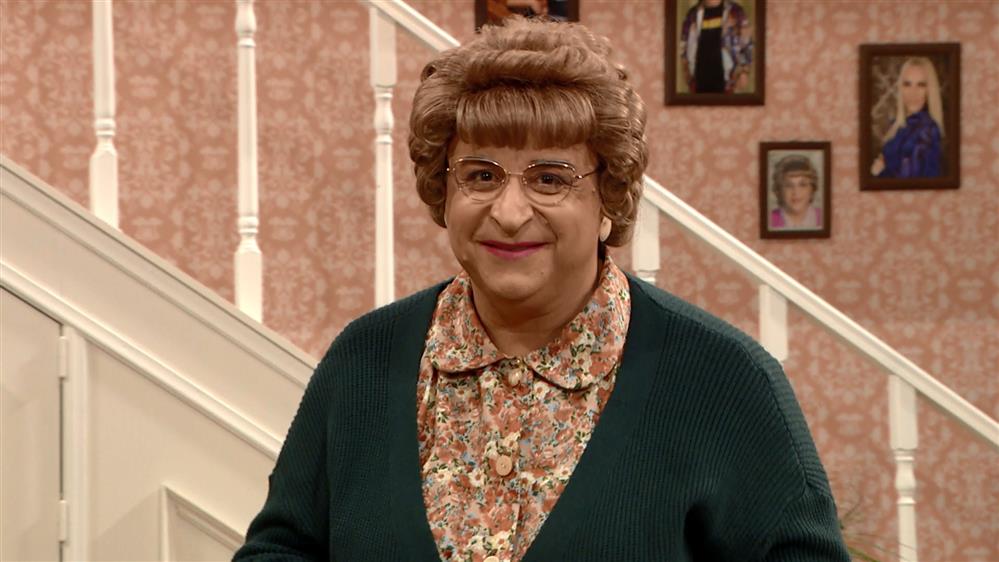 SUPER MAMMY - ΕΠΕΙΣΟΔΙΟ 02