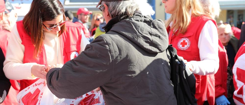 Ελληνικός Ερυθρός Σταυρός: Θα προσφέρει εορταστικά γεύματα στους άστεγους στο Θησείο