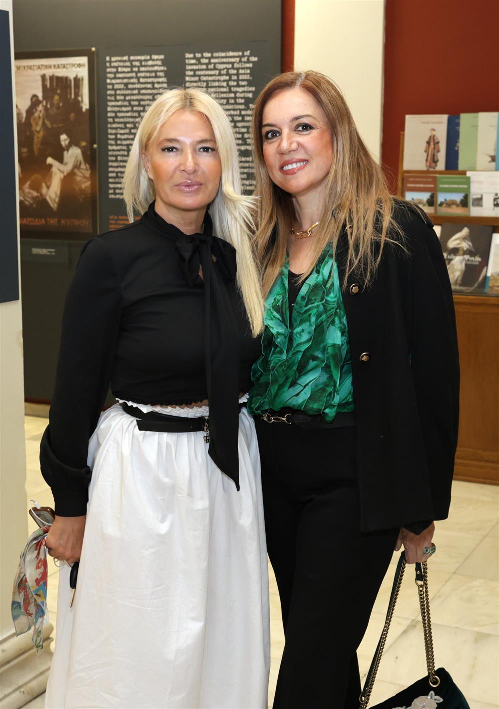 Αντωνία Αντωνία