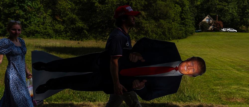 ΗΠΑ - Ντόναλντ Τραμπ - Ομιλία - Βόρεια Καρολίνα ΗΠΑ - Ντόναλντ Τραμπ - Ομιλία - Βόρεια Καρολίνα