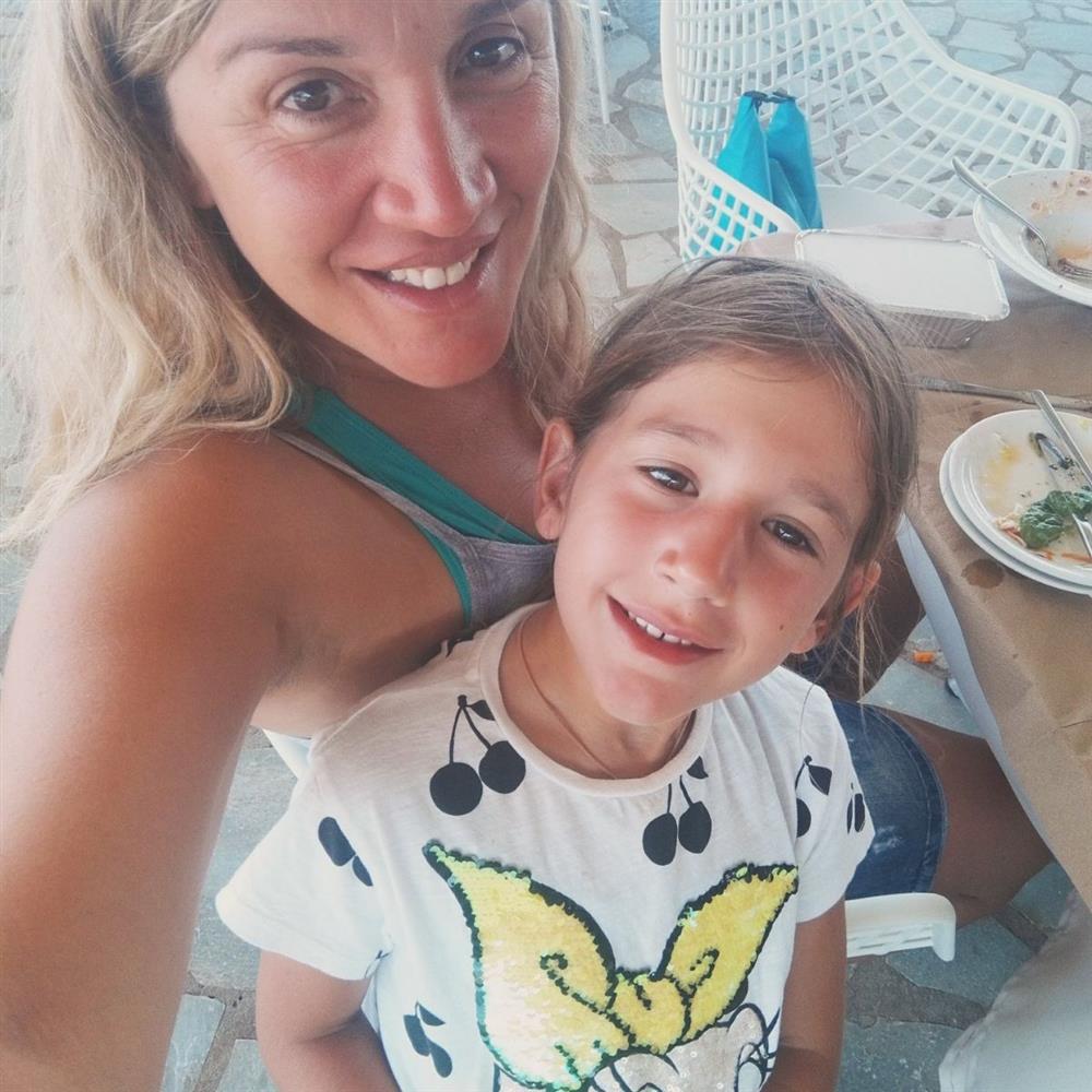 Ξένια Πρεζεράκου: Συγκλονίζει η ανάρτηση για την μικρή Αναστασία - "Σαν σήμερα μας ανακοίνωσαν ότι έχεις έξι μήνες ζωής"
