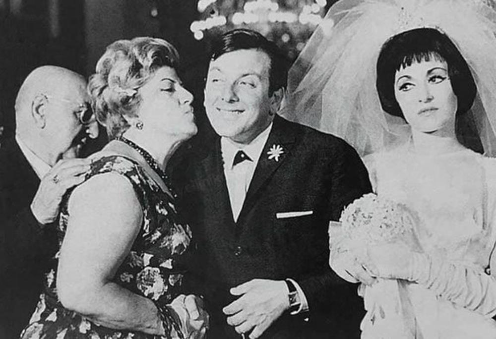 Κώστας Βουτσάς Κώστας Βουτσάς