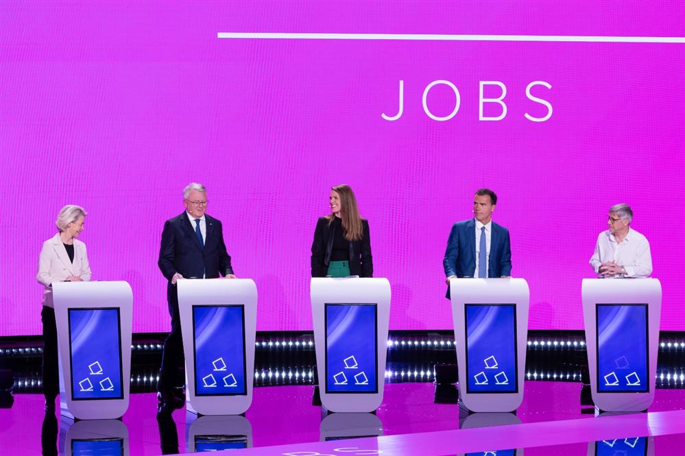 Ούρσουλα Φον Ντερ Λάιεν - Κομισιόν - Ντιμπέιτ