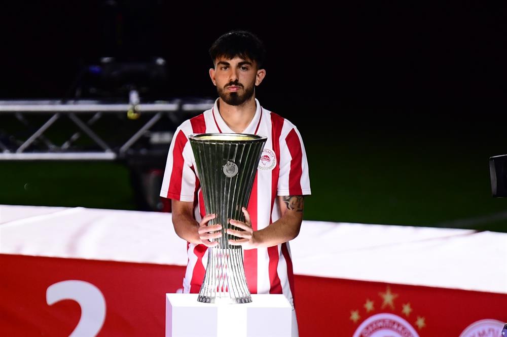 ΦΙΕΣΤΑ - ΟΛΥΜΠΙΑΚΟΣ