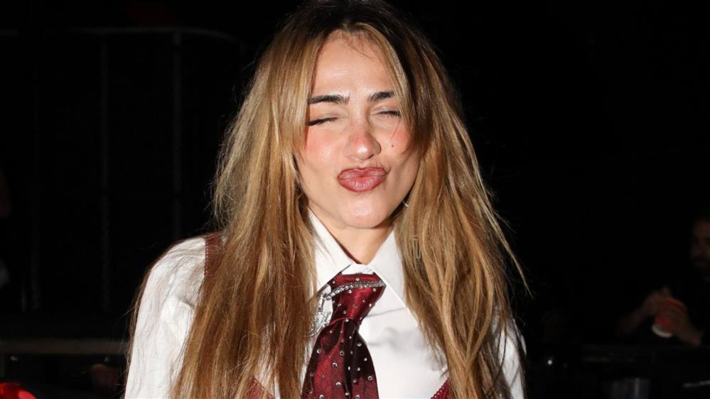 Κόνι Μεταξά: "Γιατί θεωρείται κακό το ότι έχω δουλέψει σε πανηγύρι; Δεν ντρέπομαι, μπορώ να εργαστώ παντού"