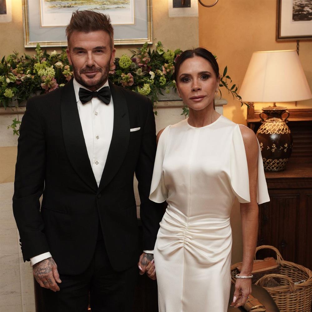 Βικτόρια & Ντέιβιντ Μπέκαμ: Αυτός είναι ο λόγος που οι δυο γιοι τους είναι στα "μαχαίρια" και δεν μιλούν