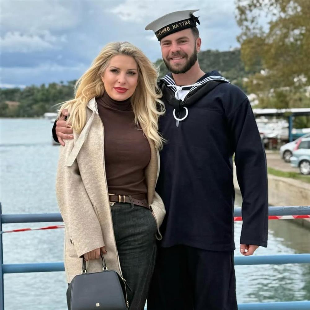 Άγγελος Λάτσιος: Οι φωτογραφίες που δημοσίευσε από την ορκωμοσία του στο Πολεμικό Ναυτικό