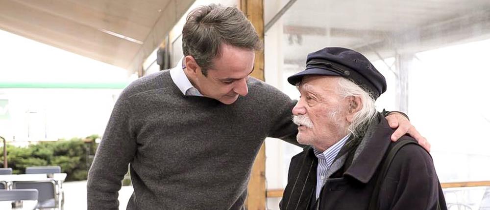 Μανώλης Γλέζος