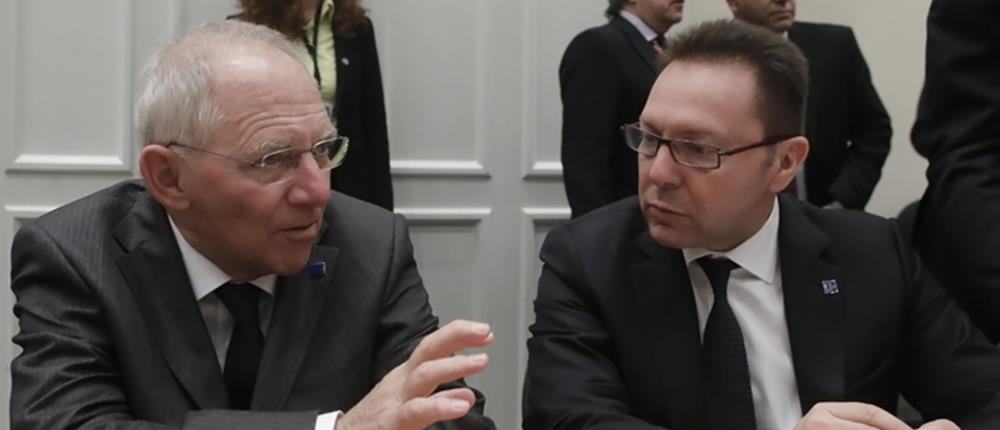 Αποκαλύψεις για το Grexit από τον Τίμοθι Γκάιτνερ