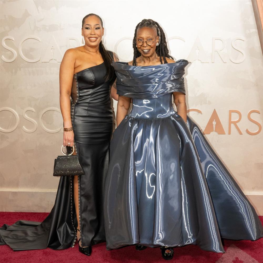Whoopi Goldberg & Oprah Winfrey: Το "αντίο" τους στον Quincy Jones στα Όσκαρ 2025 ήταν από τα highlights της βραδιάς (Video)