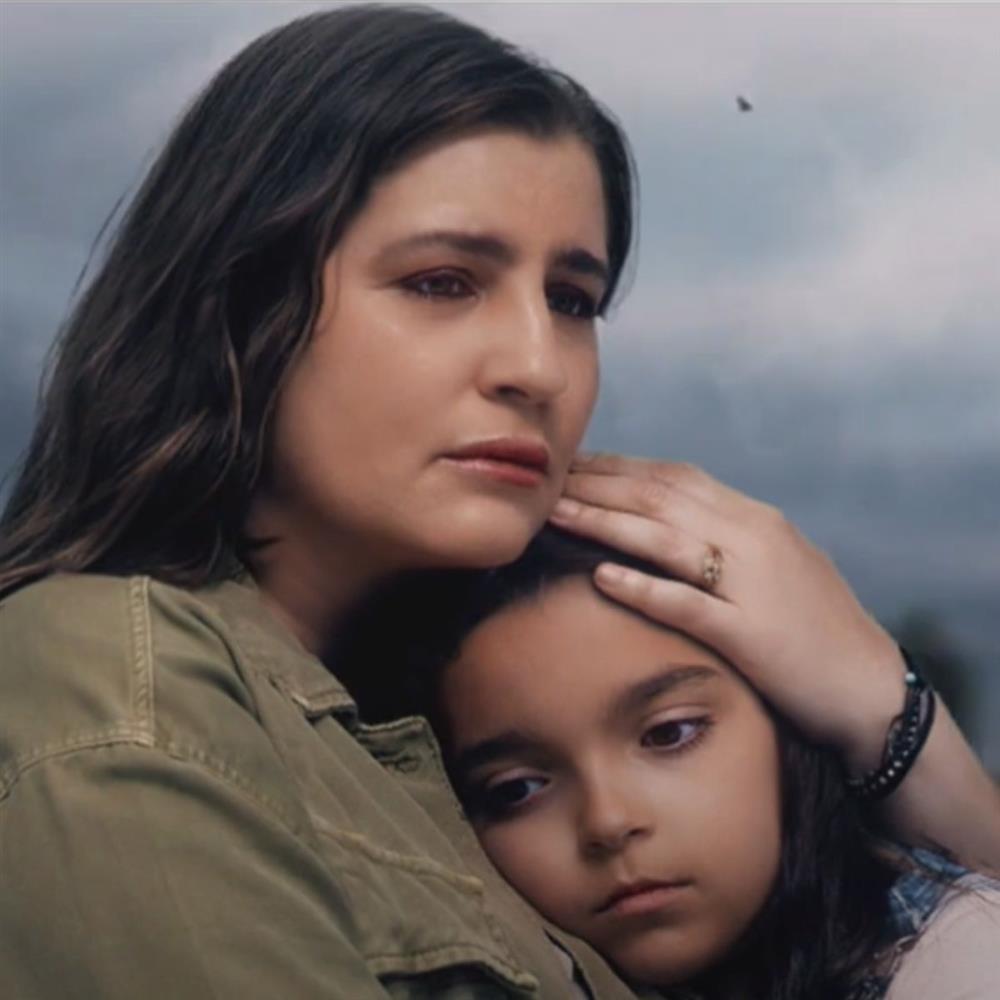 Να με λες μαμά