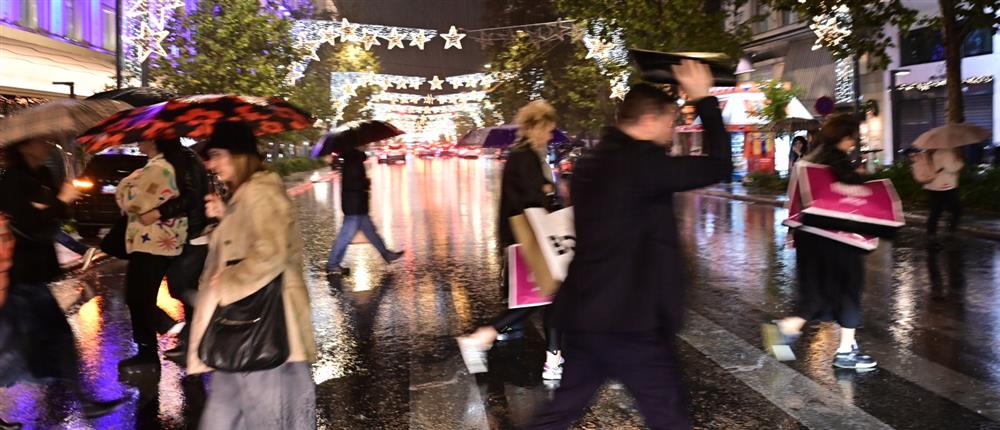 Κακοκαιρία Byron: Δεκάδες κλήσεις στην Πυροσβεστική - Ποιοι δρόμοι παραμένουν κλειστοί