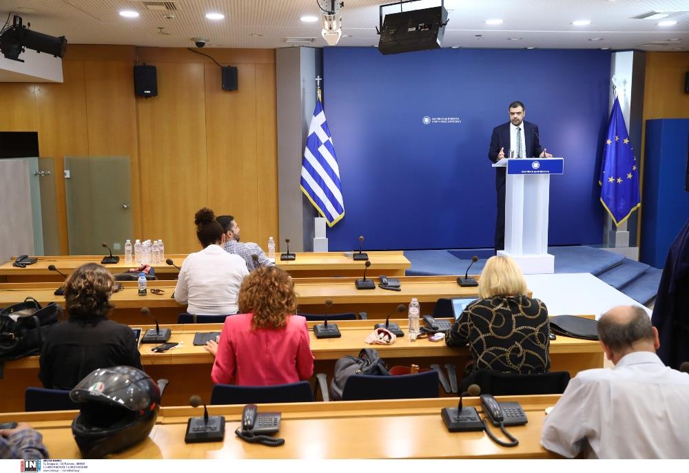 Παύλος Μαρινάκης - Ενημέρωση Συντακτών Παύλος Μαρινάκης - Ενημέρωση Συντακτών