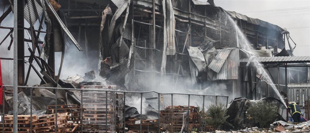 Τρίκαλα: Αποφασίστηκε 24ωρη απεργία μετά την φονική πυρκαγιά