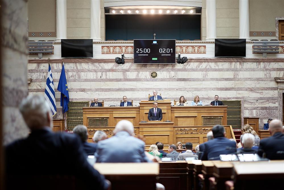 Βουλή - Μητσοτάκης