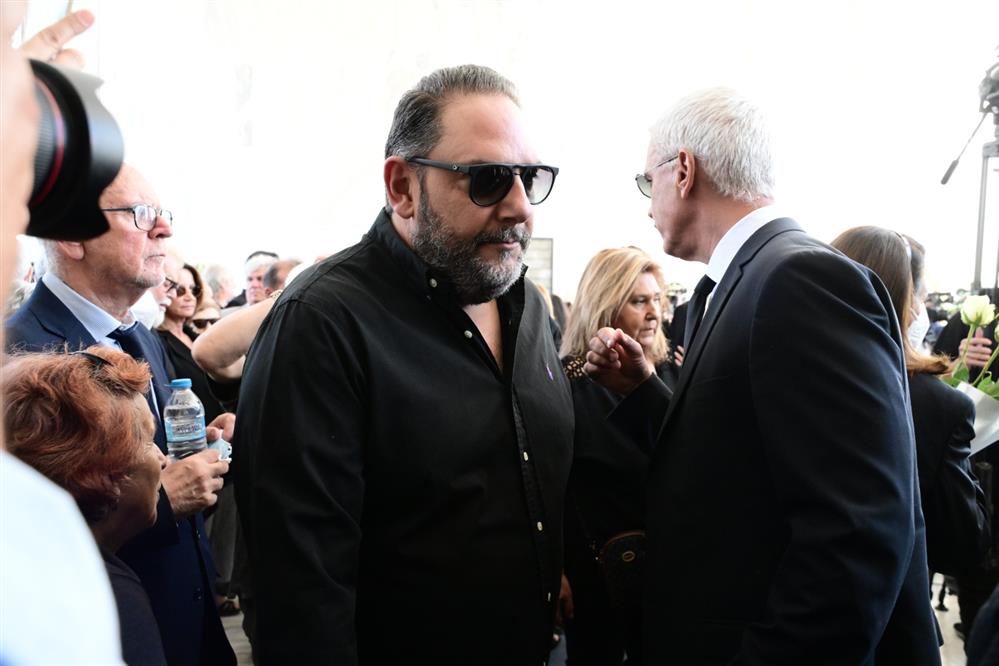 Μίμης Πλέσσας - κηδεία Μίμης Πλέσσας - κηδεία