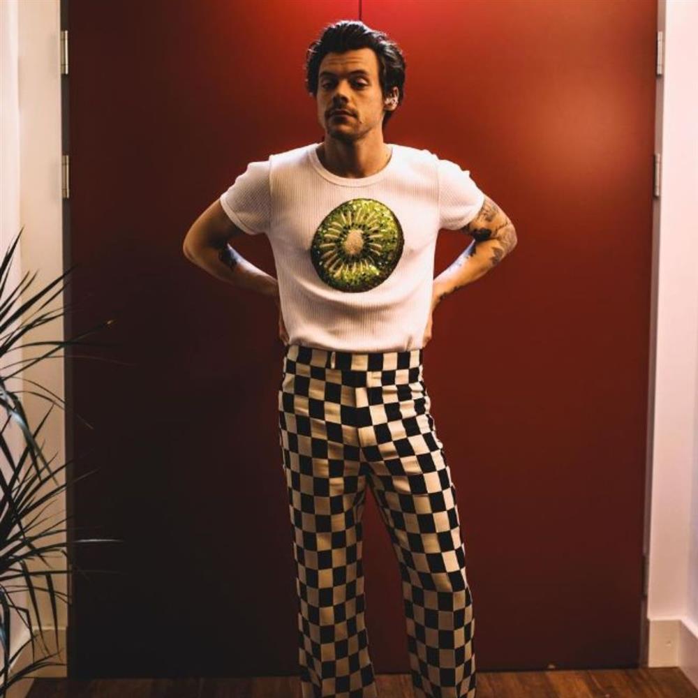 Η λίστα με τους πλουσιότερους νέους Βρετανούς καλλιτέχνες! Πρώτος ο Χάρι Στάιλς για τρίτη χρονιά