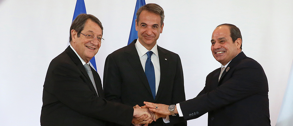 ΜΗΤΣΟΤΑΚΗΣ - ΑΝΑΣΤΑΣΙΑΣΗΣ - ΑΛ ΣΙΣΙ - ΤΡΙΜΕΡΗΣ ΣΥΝΟΔΟΣ ΚΟΡΥΦΗΣ ΕΛΛΑΔΑΣ - ΑΙΓΥΠΤΟΥ - ΚΥΠΡΟΥ