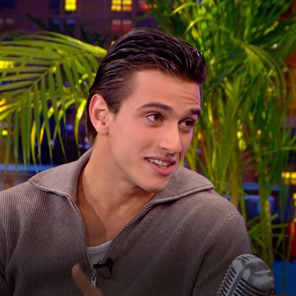 Νικόλας Χαλκιαδάκης: Απαντά στα αρνητικά σχόλια για το ότι δεν έχει σπουδάσει σε Δραματική Σχολή - "Το πήγα με έναν τρόπο δικό μου"