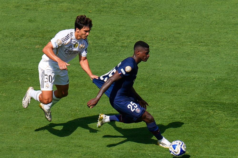 Παρί - Ρεάλ - Μουντιάλ Συλλόγων