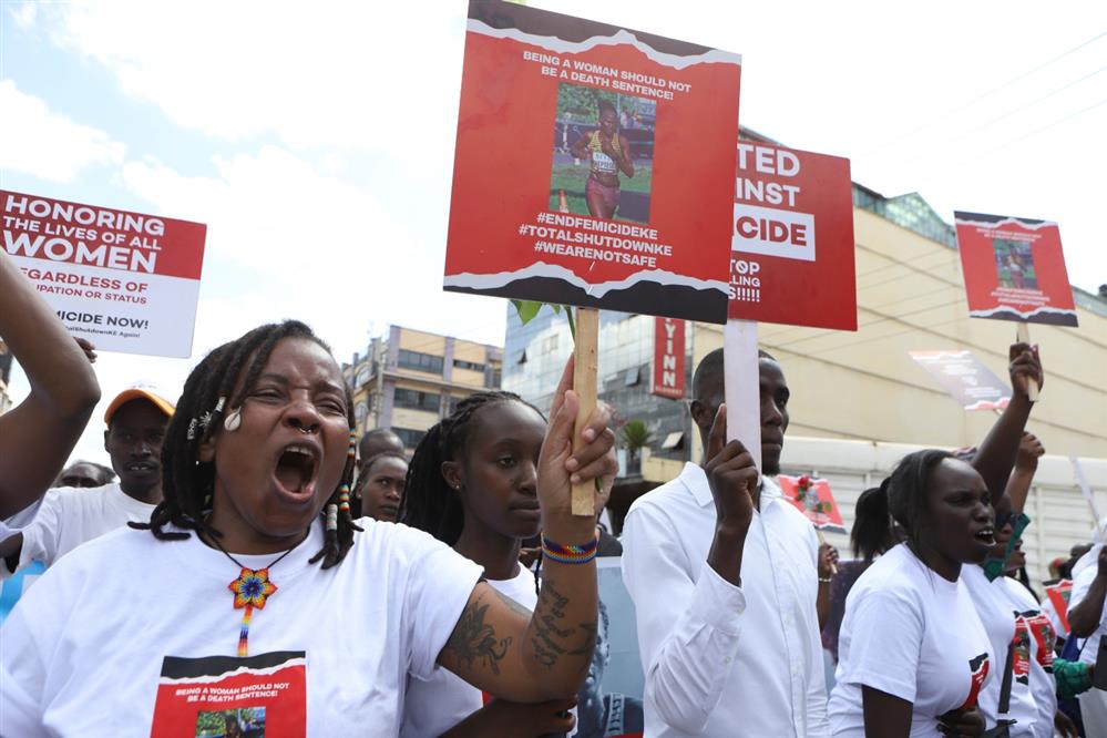 Ρεμπέκα Τσεπτεγκέι - Κηδεία