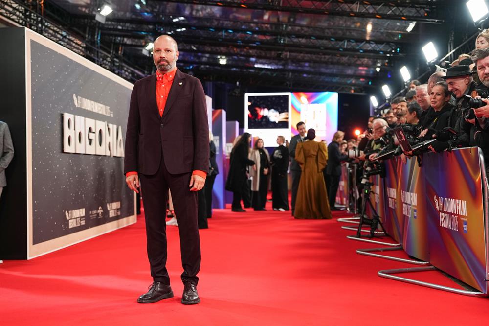 Bugonia: Πρεμιέρα στο Λονδίνο Bugonia: Πρεμιέρα στο Λονδίνο