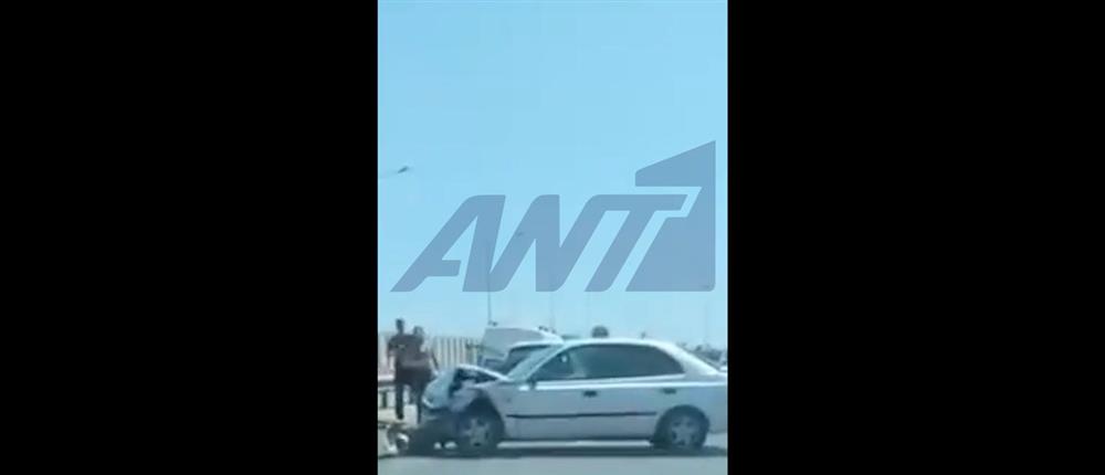 Τροχαίο με τρία οχήματα στον Κηφισό - Κυκλοφοριακές δυσκολίες στην έξοδο προς Ποσειδώνος
