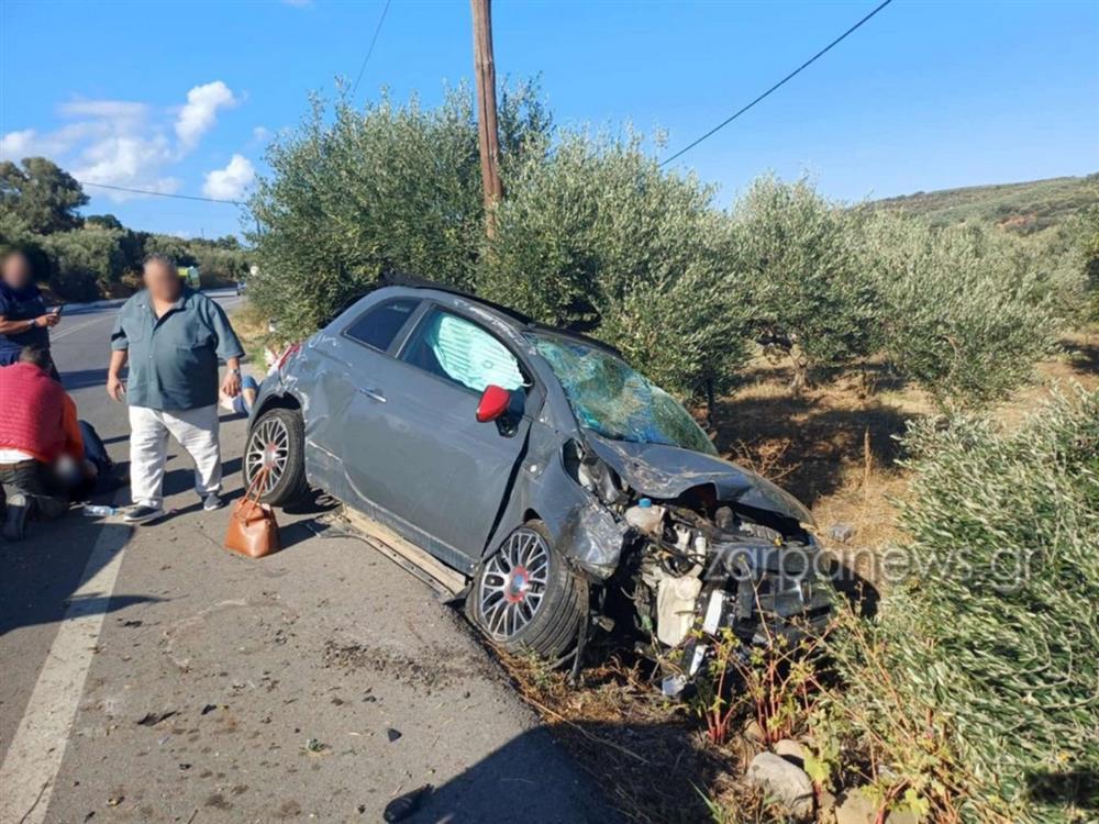 χανια - τροχαιο - δεντρο