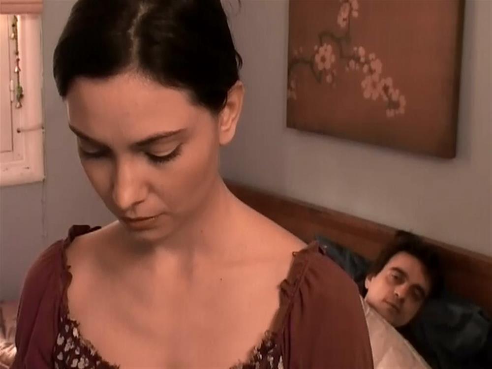 Ιστορίες μυστηρίου (επεισ.05 - Κατάρα)