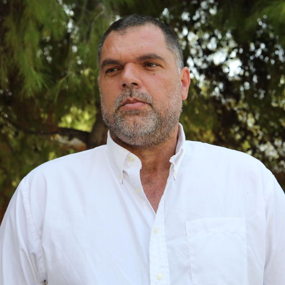 δημητρης παπανικολαου