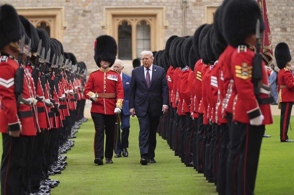 Ντόναλντ Τραμπ - Βρετανία