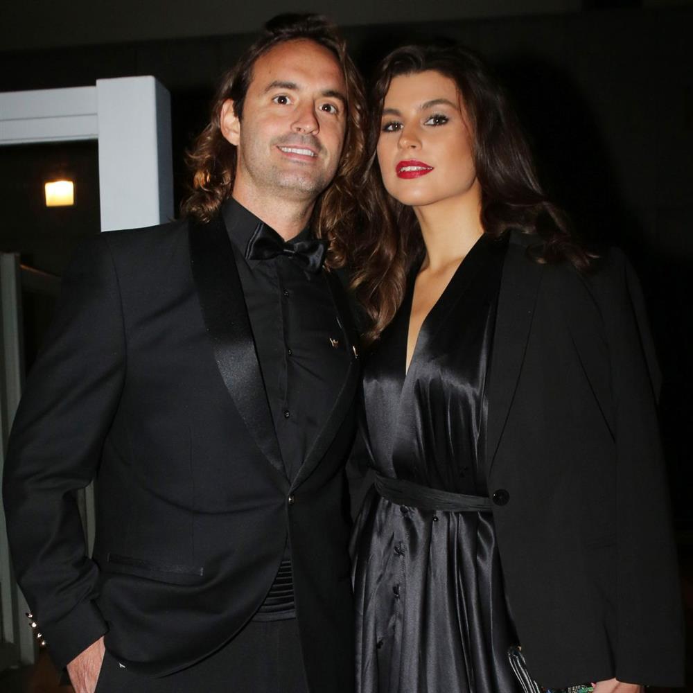 Λάζαρης - Παππά