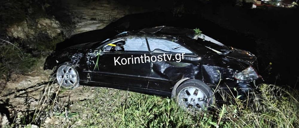 Κόρινθος: Αυτοκίνητο έπεσε σε γκρεμό 70 μέτρων (εικόνες)