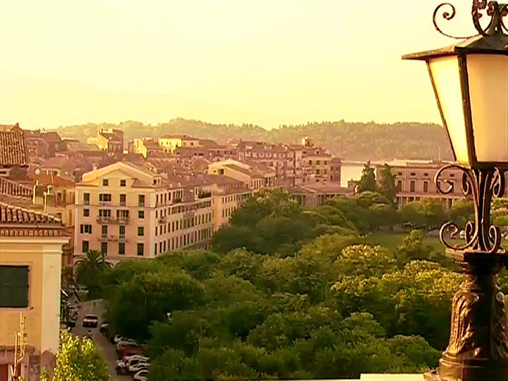 Καθρέφτη, καθρεφτάκι μου (επ.02)